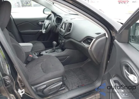 2020 Jeep Cherokee Latitude Fwd z USA, uszkodzony, nr VIN 1C4PJLCB4LD555802